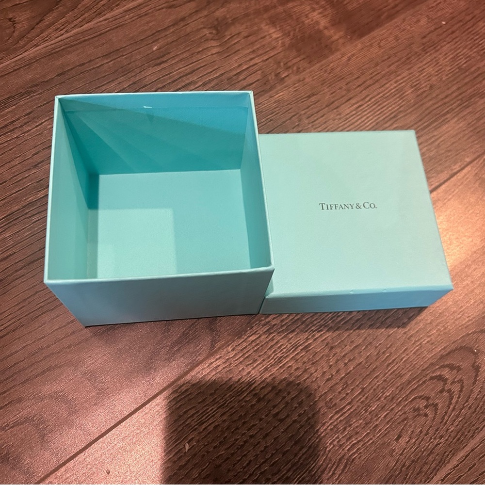 Tiffany & Co. Empty Box - Picture 2 of 2